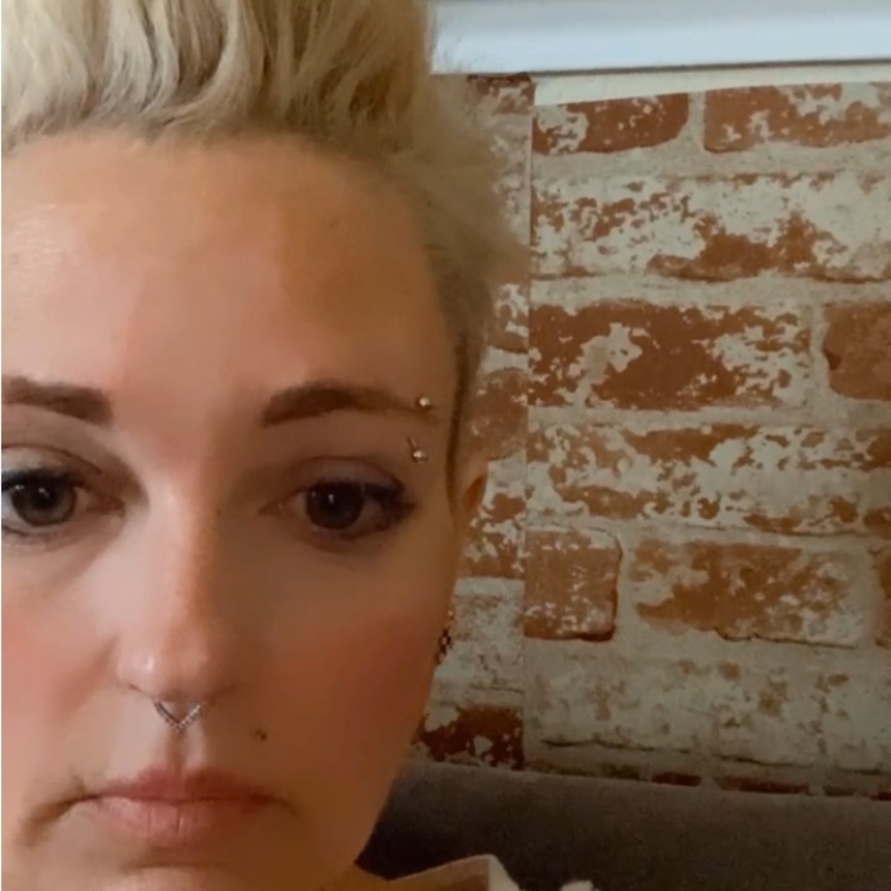 Meet your Posher, Jami